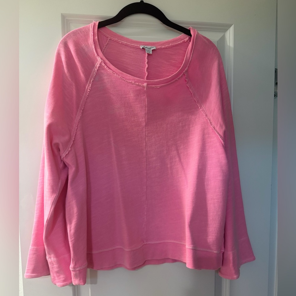 Splendid Bright Pink Long Sleeve Supersoft Pullover - Large
